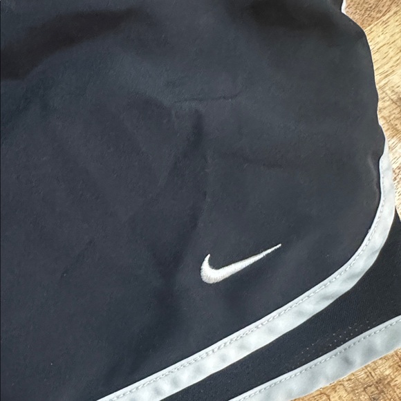 Nike Dri Fit Running Shorts - Picture 2 of 4